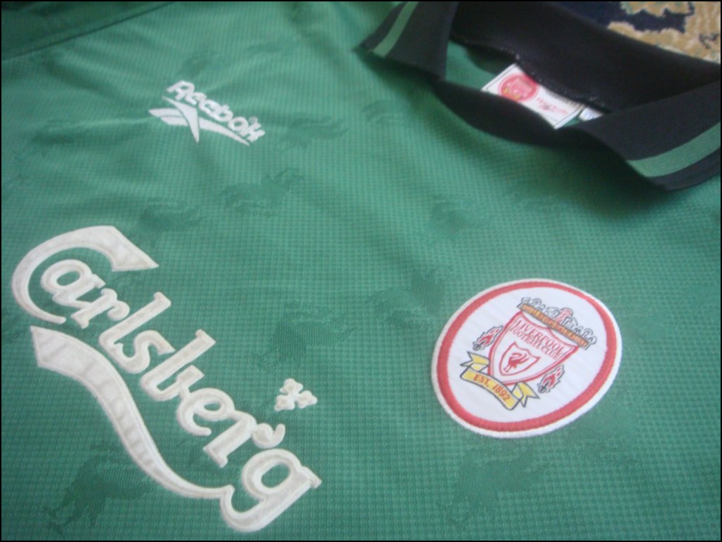 ::Football Kits/Jerseys up for sale::: Liverpool 1996-97 GK Home Jersey